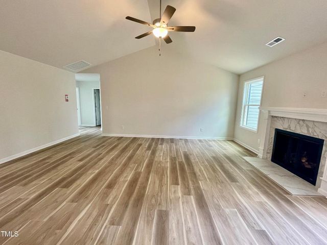 158 Sourgum Court, Zebulon, NC 27597