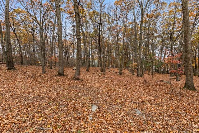 101 Cobble Hill Road, Lincoln, RI 02865