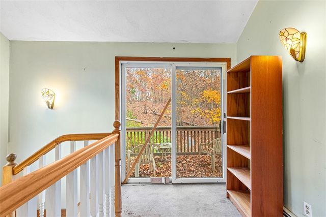 101 Cobble Hill Road, Lincoln, RI 02865