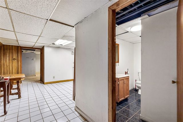 101 Cobble Hill Road, Lincoln, RI 02865