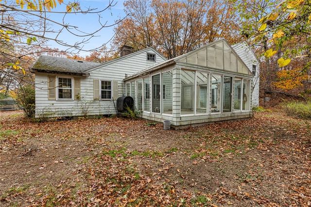 101 Cobble Hill Road, Lincoln, RI 02865