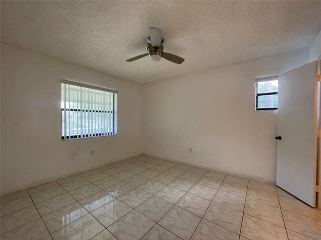 6040 Shakerwood Cir 205, Tamarac, FL 33319