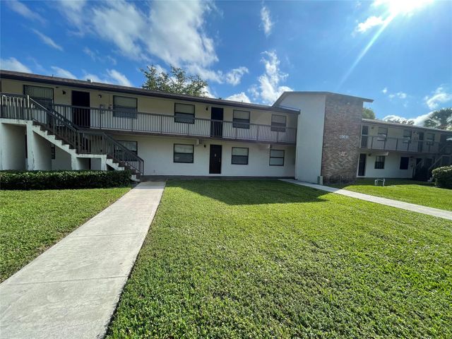 6040 Shakerwood Cir 205, Tamarac, FL 33319