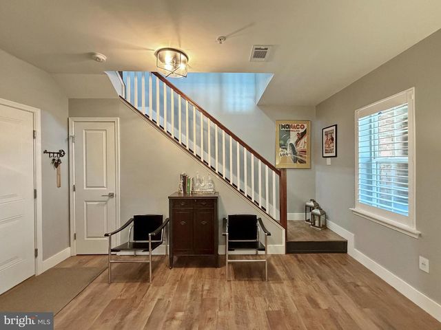 15 MUSTANG DR, La Plata, MD 20646