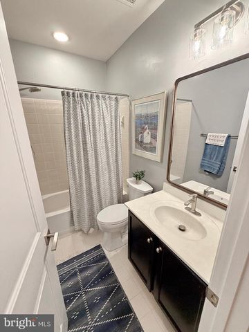 15 MUSTANG DR, La Plata, MD 20646