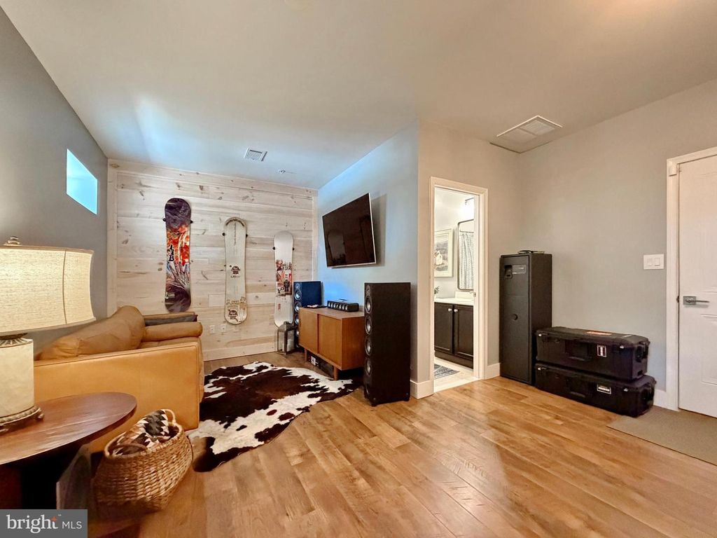 Image 82 of property listing at 15 MUSTANG DR, La Plata, MD 20646