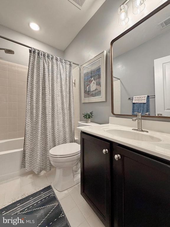 Image 84 of property listing at 15 MUSTANG DR, La Plata, MD 20646