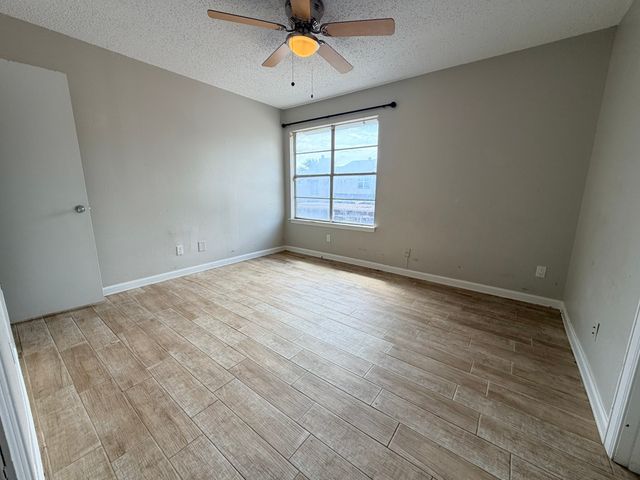 7145 Fair Oaks Avenue 36, Dallas, TX 75231
