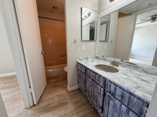 7145 Fair Oaks Avenue 36, Dallas, TX 75231