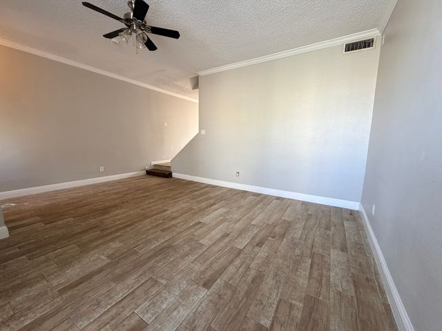 7145 Fair Oaks Avenue 36, Dallas, TX 75231