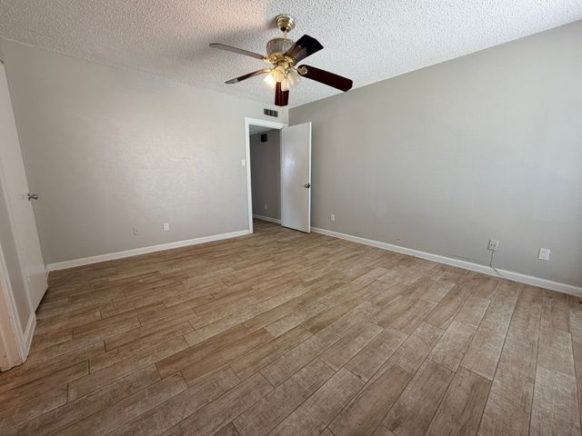 7145 Fair Oaks Avenue 36, Dallas, TX 75231