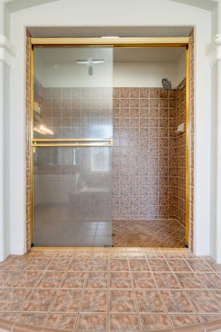 6151 Lockridge Dr, Granite Bay, CA 95746