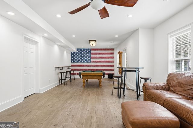 502 Elkhorn Place, Woodstock, GA 30189