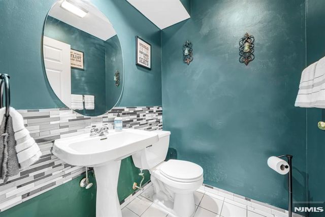 45 Royal Avenue 46, Hawthorne, NJ 07506