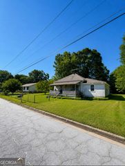 1773 Green Street NE, Conyers, GA 30012
