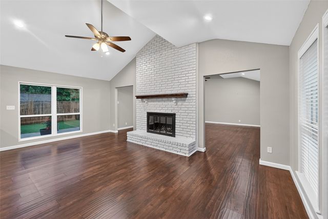 320 Tanglewood Lane, Highland Village, TX 75077