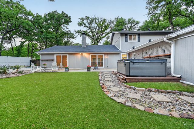320 Tanglewood Lane, Highland Village, TX 75077