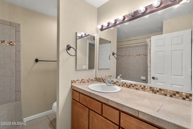 6471 N Tierra de las Catalinas Apt 71, Tucson, AZ 85718