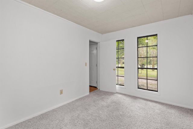 7966 E State Highway 103, Lufkin, TX 75901