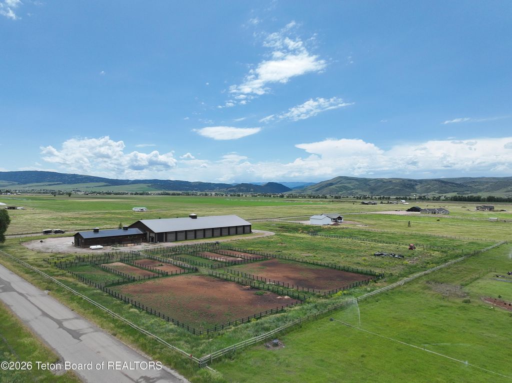 36 WILLOW BROOK Lane, Afton, WY 83110 photo 2