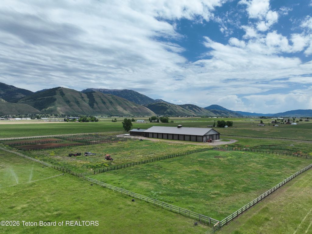 36 WILLOW BROOK Lane, Afton, WY 83110 photo 5