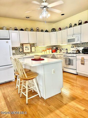 509 Skylark Drive, Monroe, NJ 08831