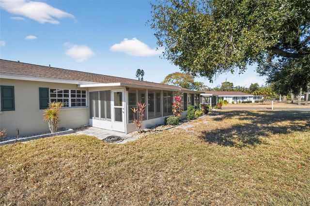 2560 GOLF COURSE DRIVE 507, Sarasota, FL 34234