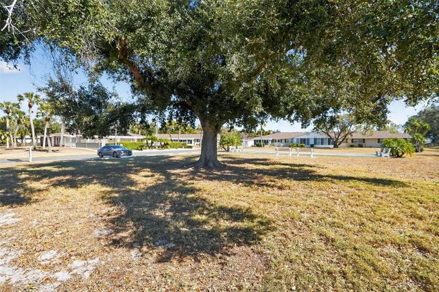 2560 GOLF COURSE DRIVE 507, Sarasota, FL 34234