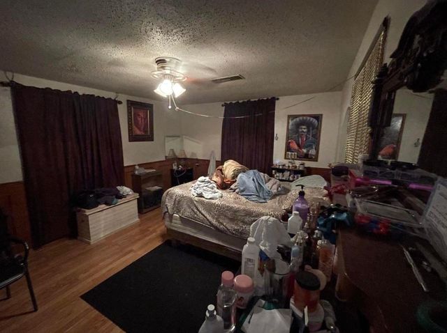 7509 Meadowview Drive, Houston, TX 77037