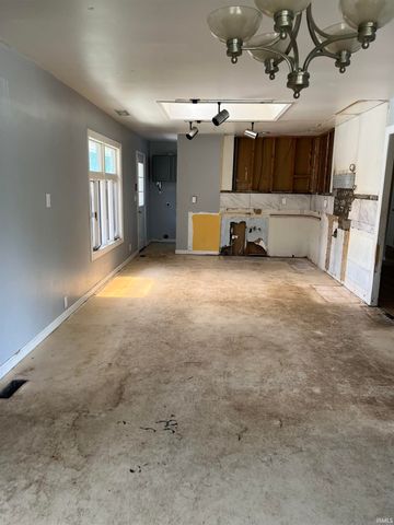 1501 Viking Drive, South Bend, IN 46628
