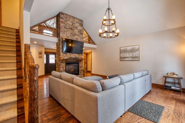 47 Danielle Road, Jay, NY 12941