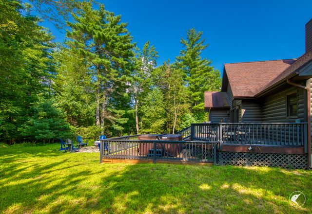 47 Danielle Road, Jay, NY 12941