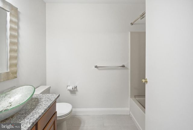 705 QUAIL RD, Marlton, NJ 08053