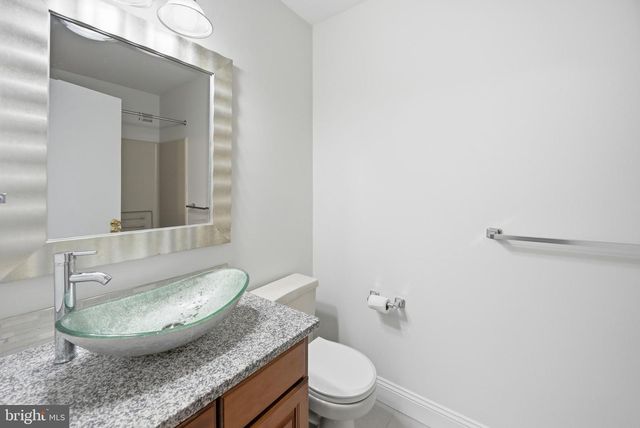 705 QUAIL RD, Marlton, NJ 08053