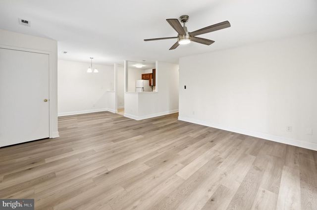 705 QUAIL RD, Marlton, NJ 08053