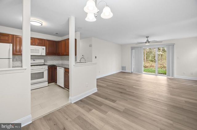 705 QUAIL RD, Marlton, NJ 08053