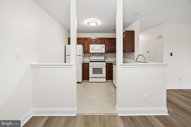 705 QUAIL RD, Marlton, NJ 08053