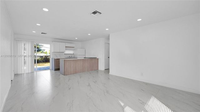 4285 SW 48th Ct 4285, Dania Beach, FL 33314