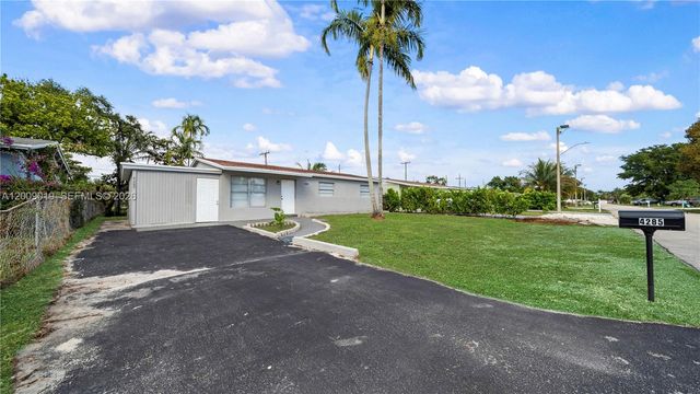 4285 SW 48th Ct 4285, Dania Beach, FL 33314