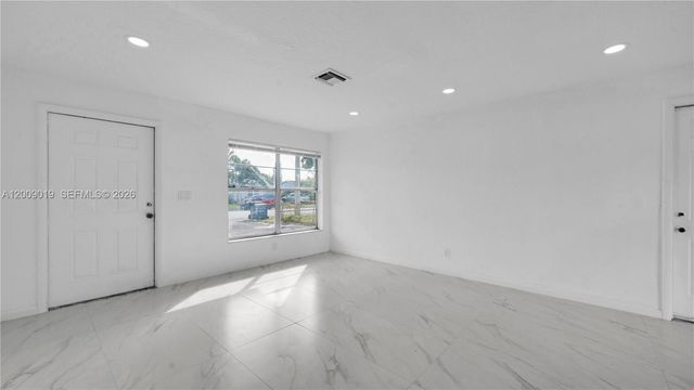 4285 SW 48th Ct 4285, Dania Beach, FL 33314