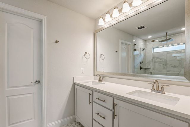 11509 Falcon Trace Drive, Fort Worth, TX 76244