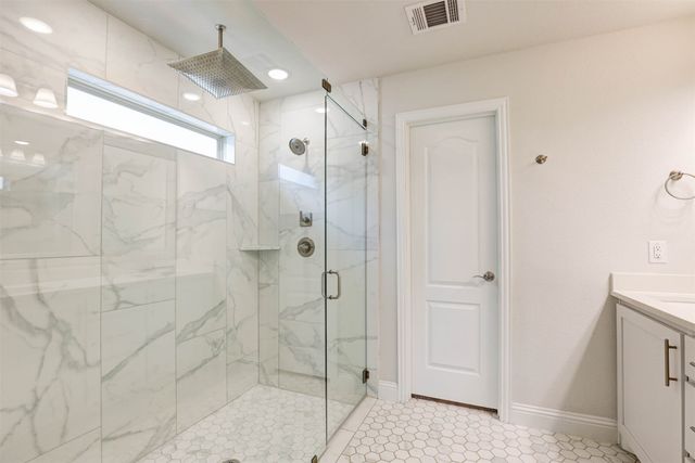 11509 Falcon Trace Drive, Fort Worth, TX 76244