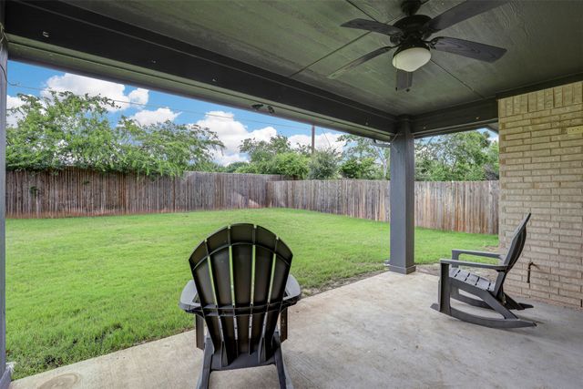 11509 Falcon Trace Drive, Fort Worth, TX 76244