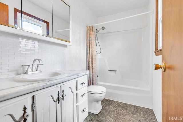 2112 E Arden Drive, Bloomington, IN 47401