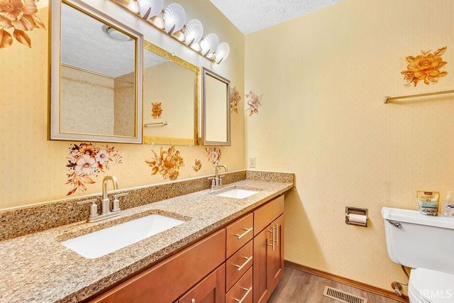 2112 E Arden Drive, Bloomington, IN 47401