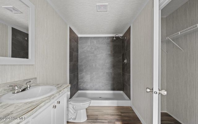 6823 Lewis Drive SE, Winnabow, NC 28479