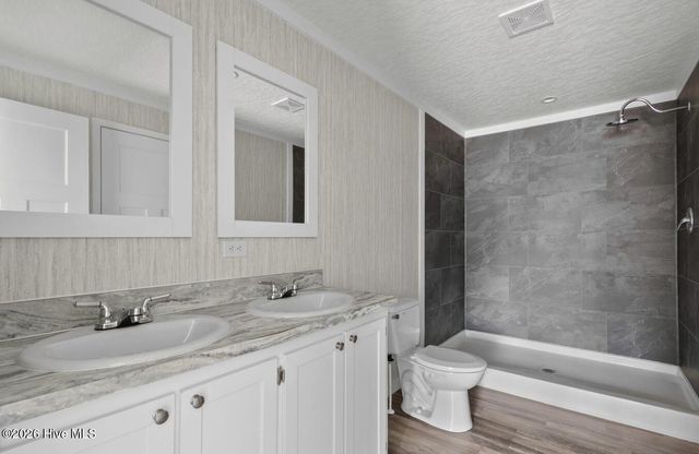 6823 Lewis Drive SE, Winnabow, NC 28479