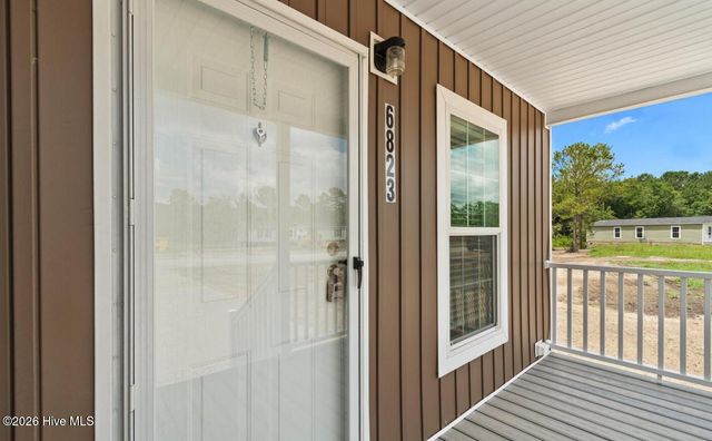 6823 Lewis Drive SE, Winnabow, NC 28479