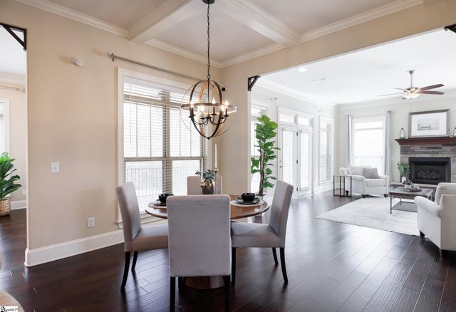 606 W Winding Slope Drive, Piedmont, SC 29673