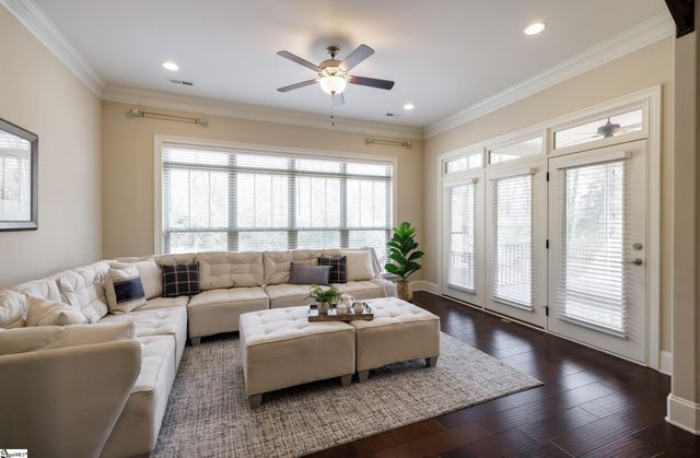 606 W Winding Slope Drive, Piedmont, SC 29673